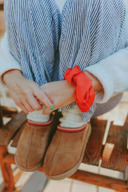 The 100% Silk Scrunchie (Holiday Edition)